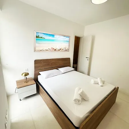 Chic Urban - Paceville *