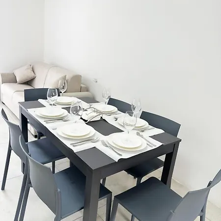 Chic Urban - Paceville * Saint Julian's