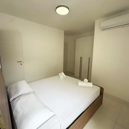 Chic Urban - Paceville